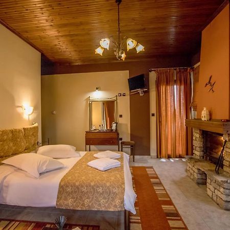 Kynthia Guesthouse Неохори Екстериор снимка