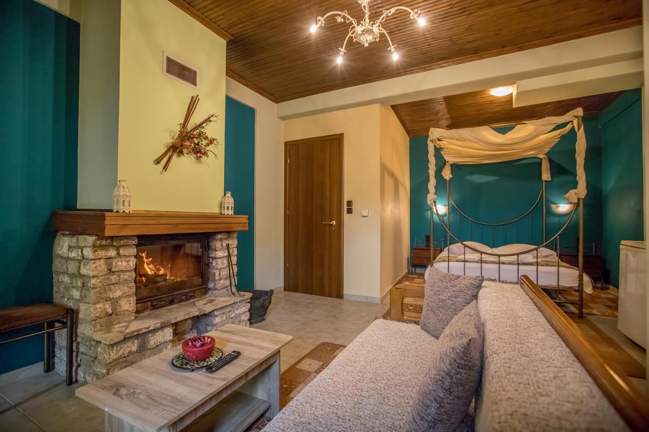 Kynthia Guesthouse Неохори Екстериор снимка