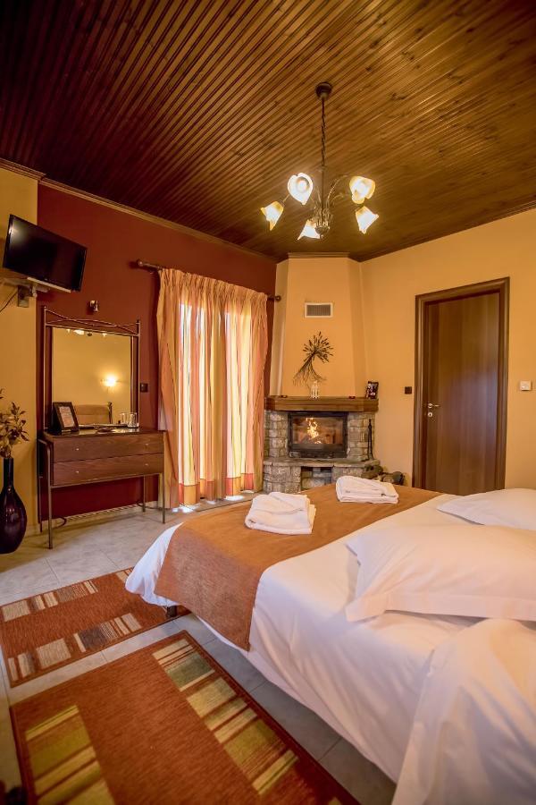 Kynthia Guesthouse Неохори Екстериор снимка