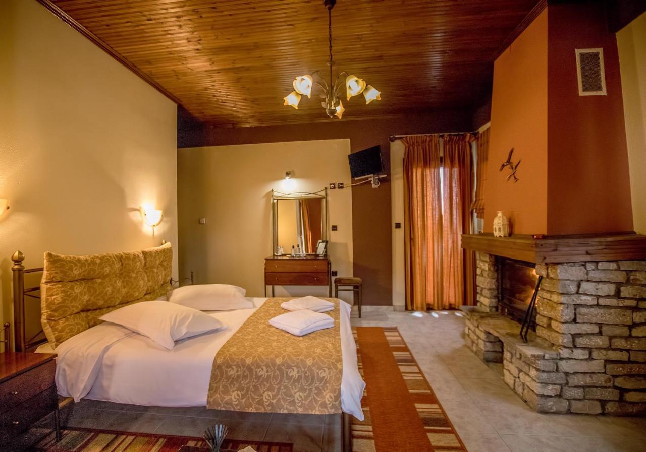 Kynthia Guesthouse Неохори Екстериор снимка