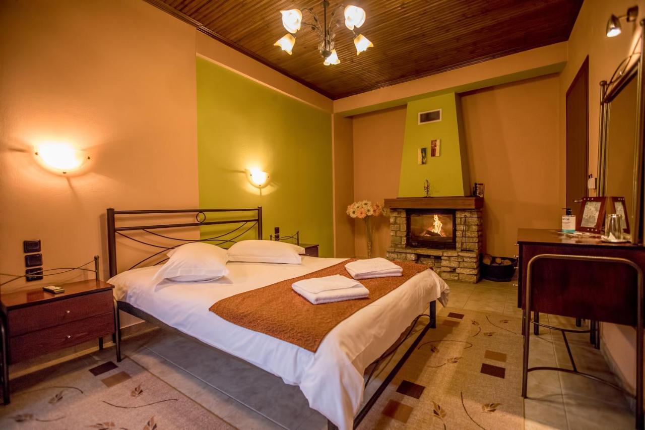 Kynthia Guesthouse Неохори Екстериор снимка