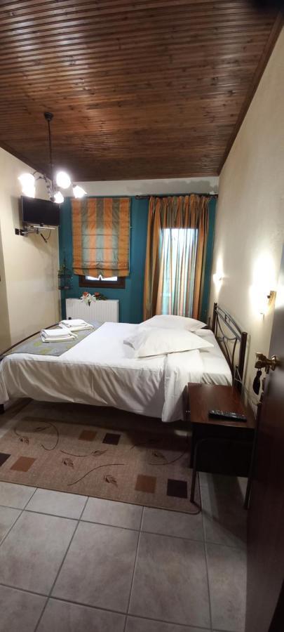 Kynthia Guesthouse Неохори Екстериор снимка